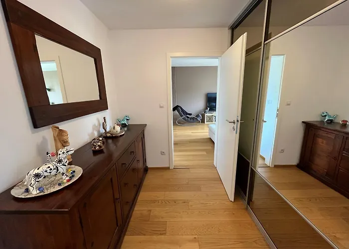 アパート In Historical Center With Park View *